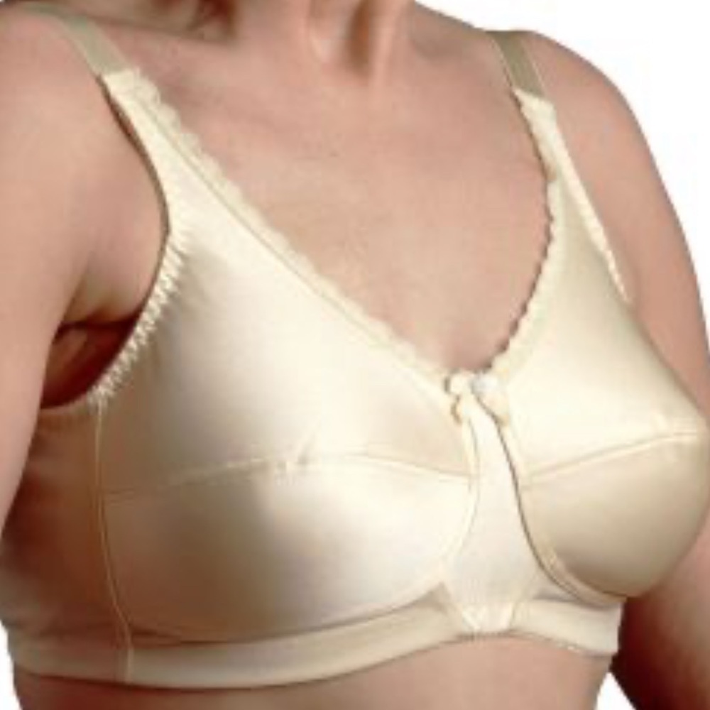 NWT Airway Mastectomy bra